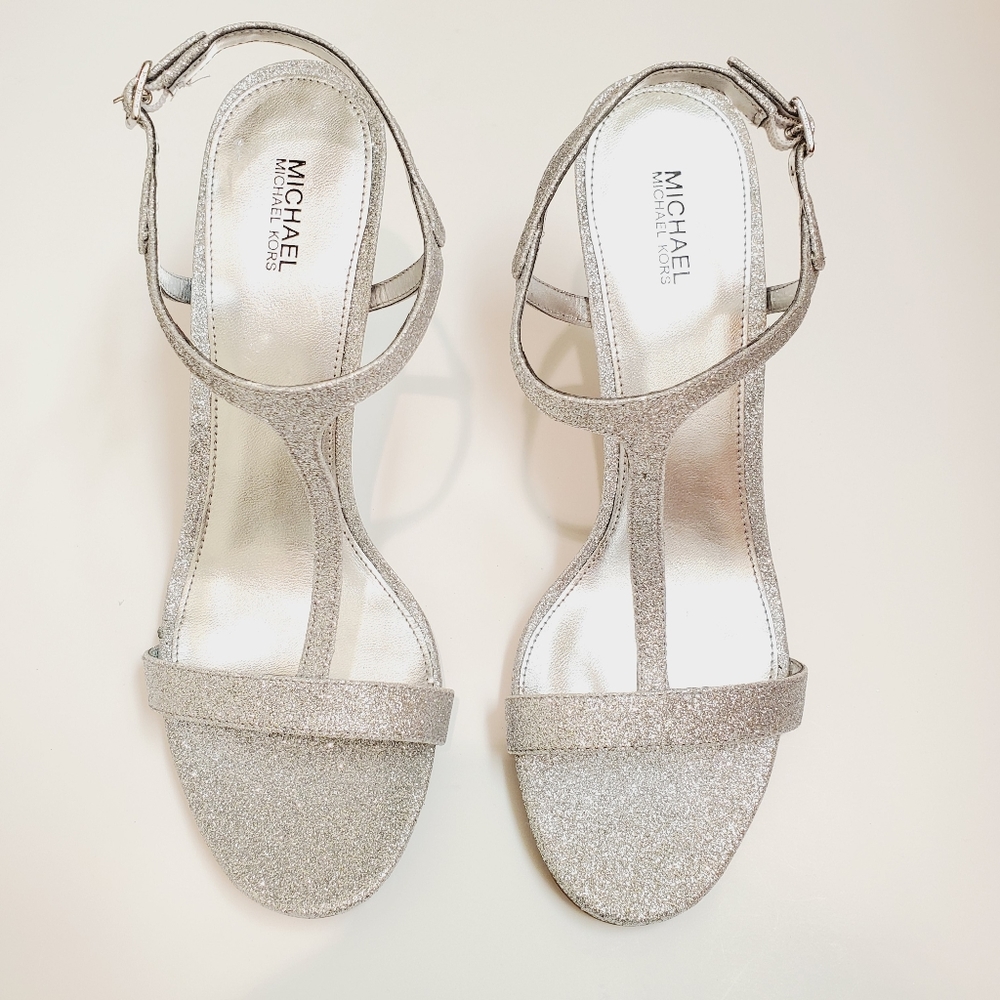 NWOB Michael Kors T Strap Sandal Silver Glitter - Picture 6 of 11
